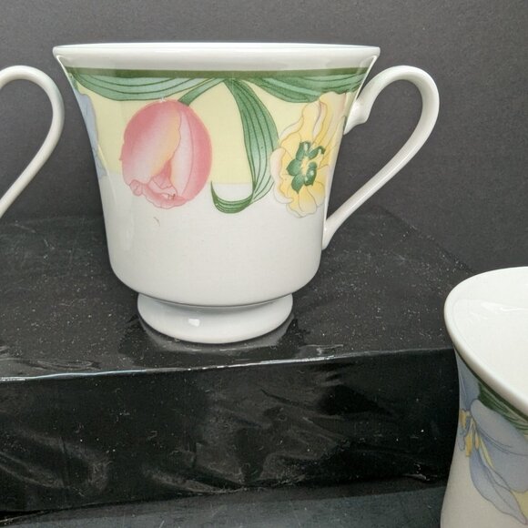 Lynns Fine China CCA Pink Tulip Floral Footed Tea Cup 8 Oz Lot of 4 - Picture 4 of 12